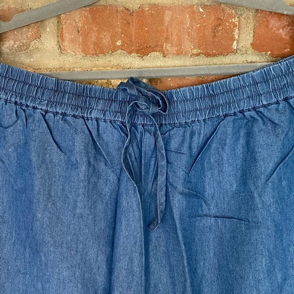 Whistles Lucy Chambray Barrel Leg Pants New with tags Size 14 - Picture 7 of 11